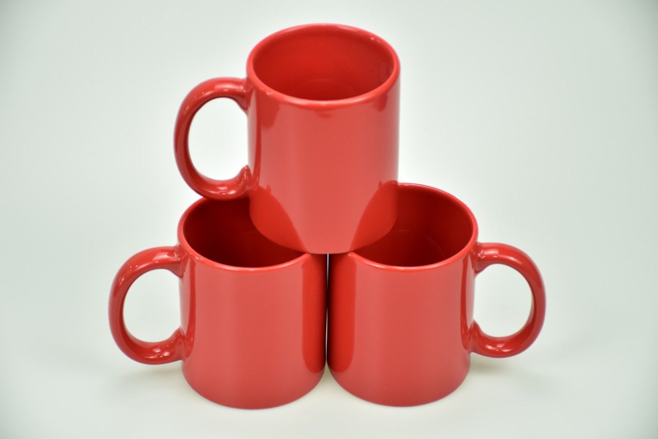 Colored Mugs Red